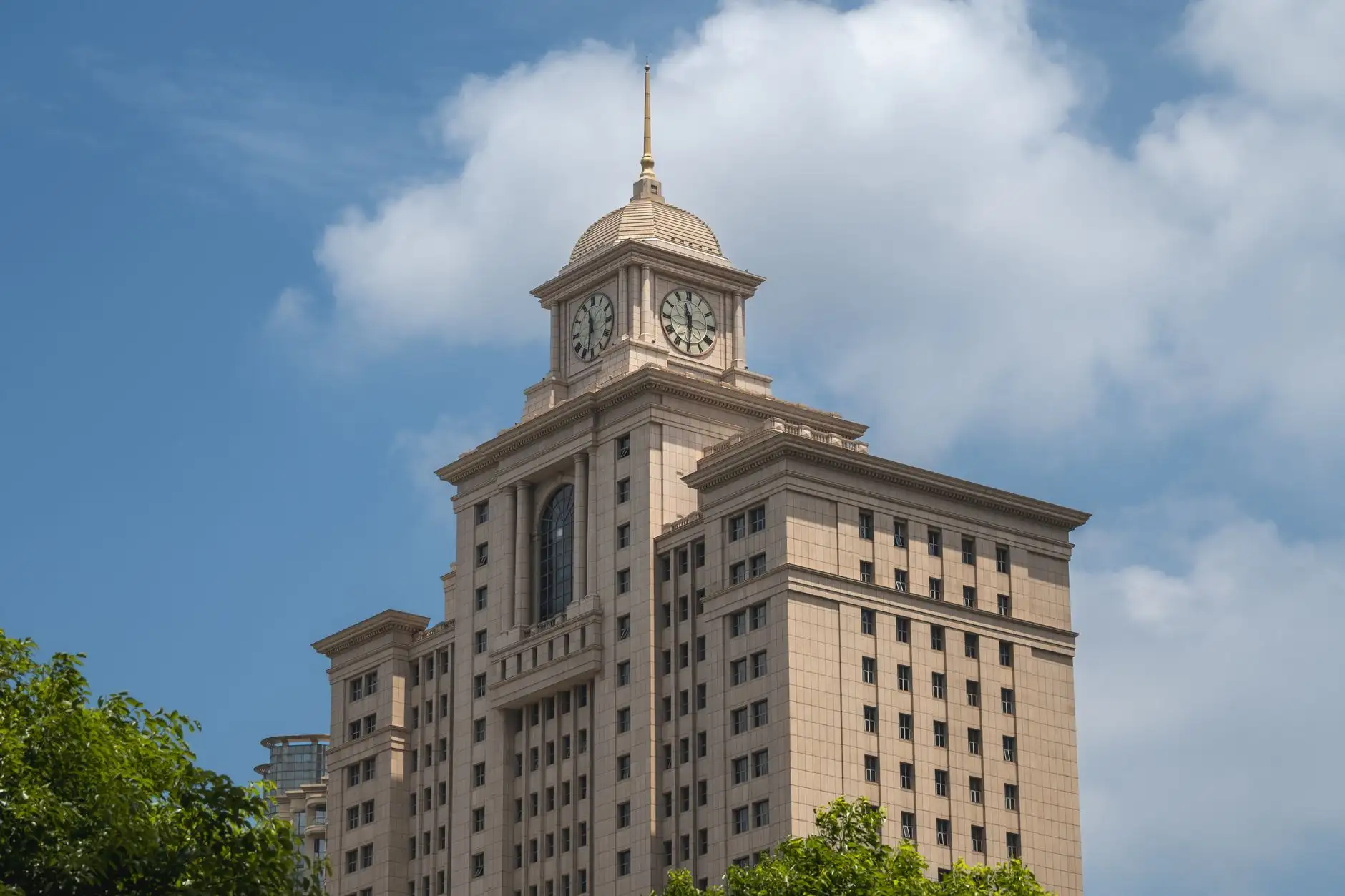 沈阳三盛堂健康管理服务项目对比:个人定制化方案与企业团体套餐分析